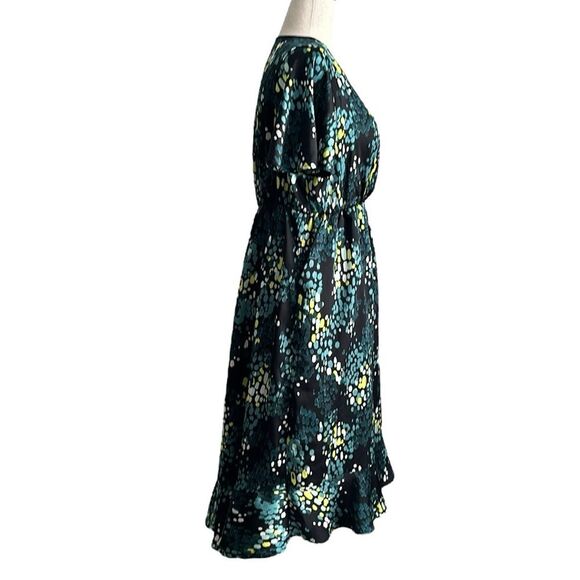 Torrid Midi Bubble Charm Flutter Sleeve Faux Wrap Dress Green Size 00/10US - Picture 10 of 12